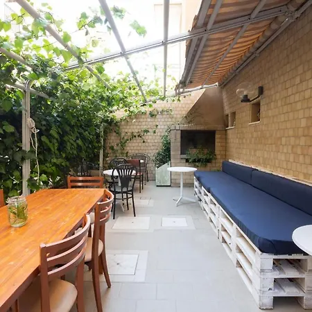 珍尼斯酒店 里米尼
