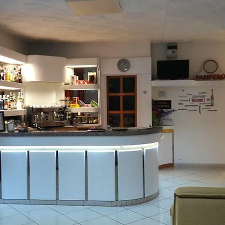 Hotel Zenith 3*