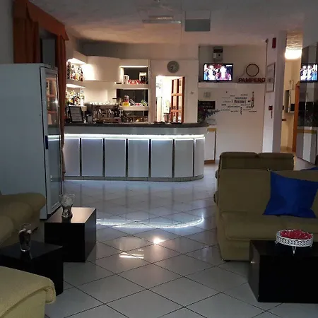 珍尼斯酒店 酒店