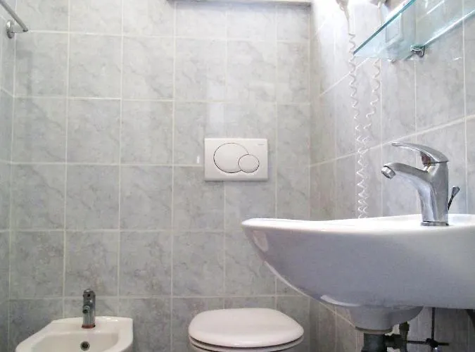 Zenith Hotel 3*