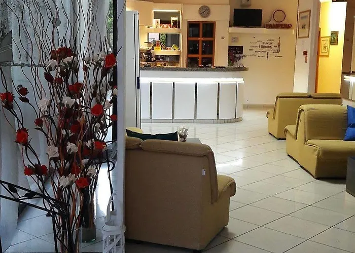 Zenith Hotel